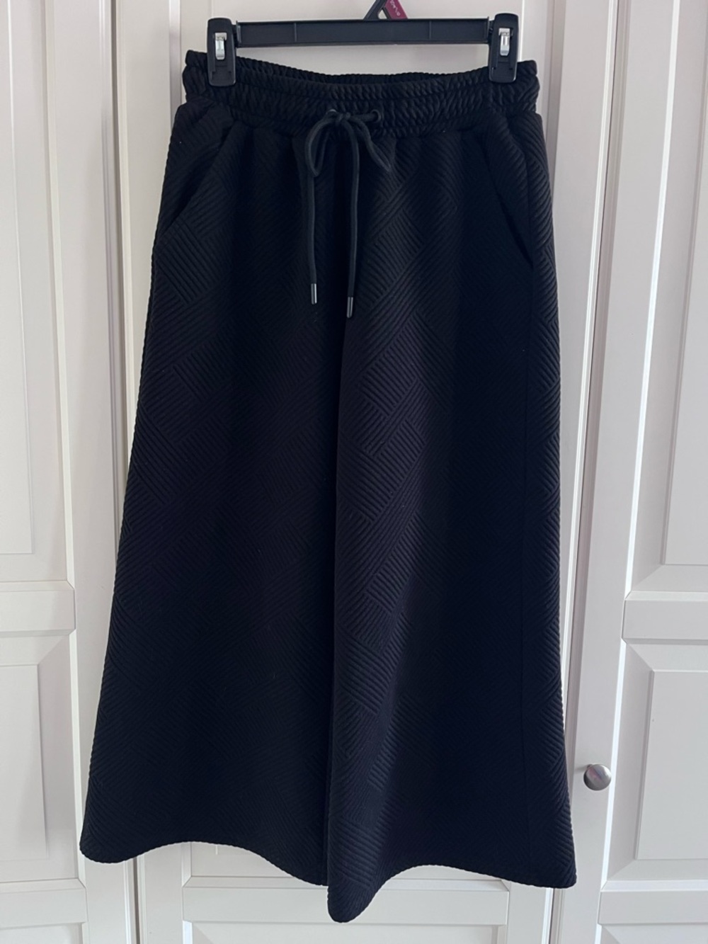 See and be seen pants M
